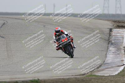 media/Nov-29-2025-TrackDaz (Sat) [[10ae2d9bce]]/A Group/Session 3 (Outside Grapevine)/